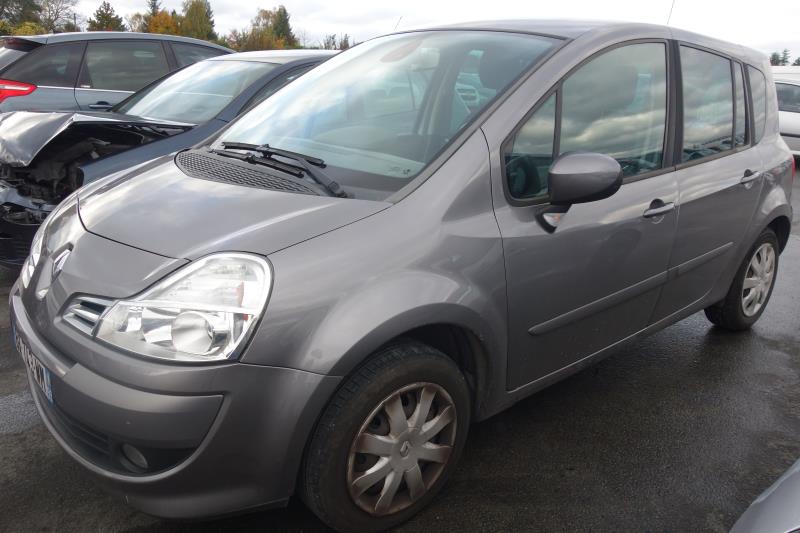 Foto pieza de coche