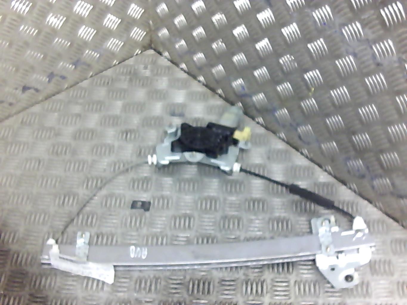 Leve vitre electrique avant droit
