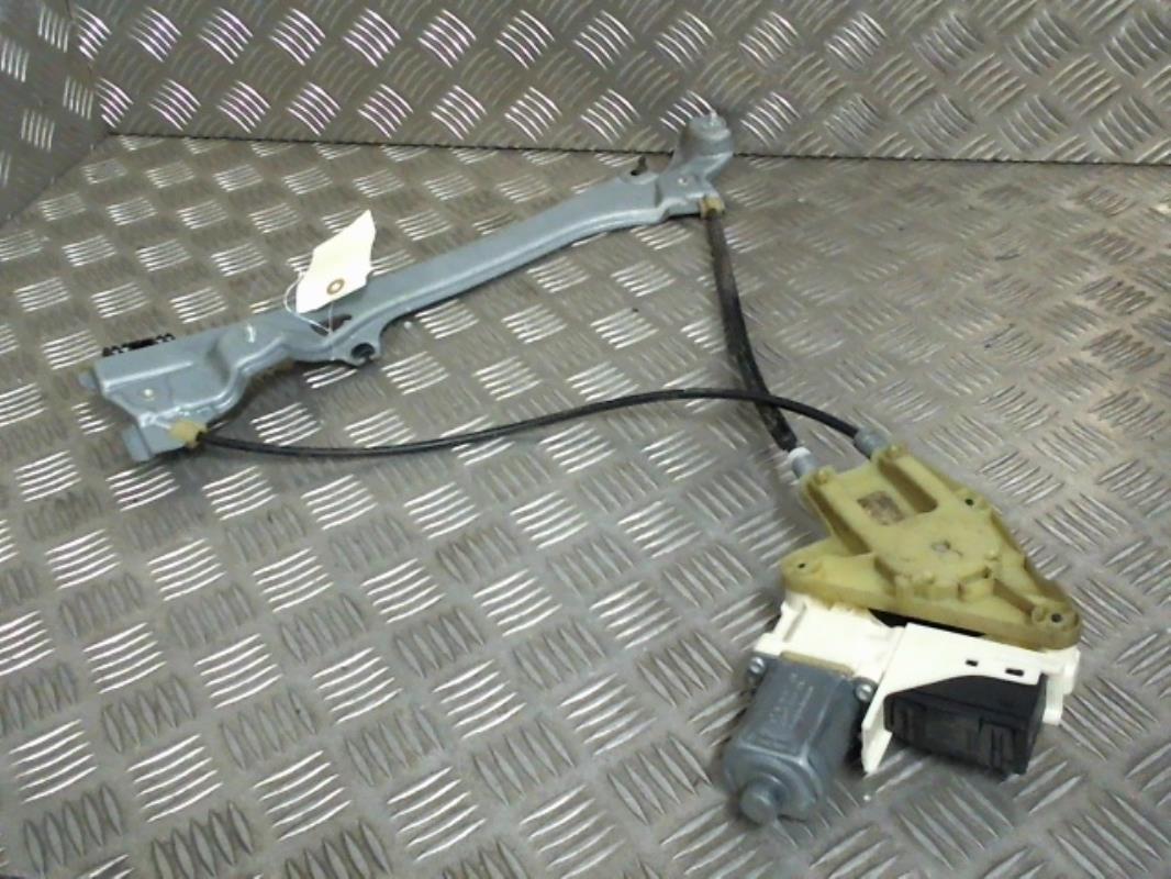 Leve vitre electrique avant droit