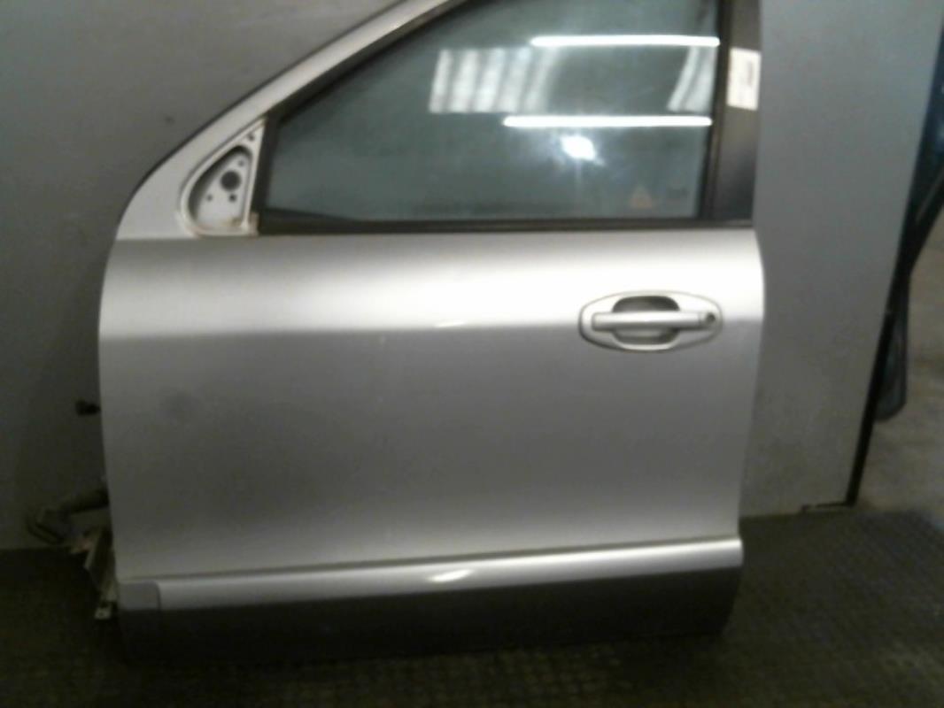 Porte avant gauche