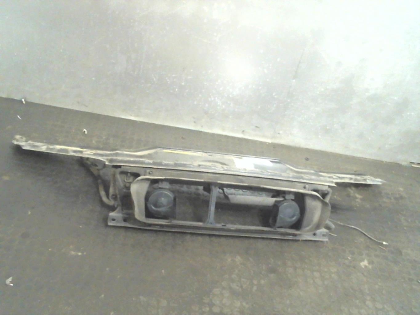 Armature avant, Masque avant