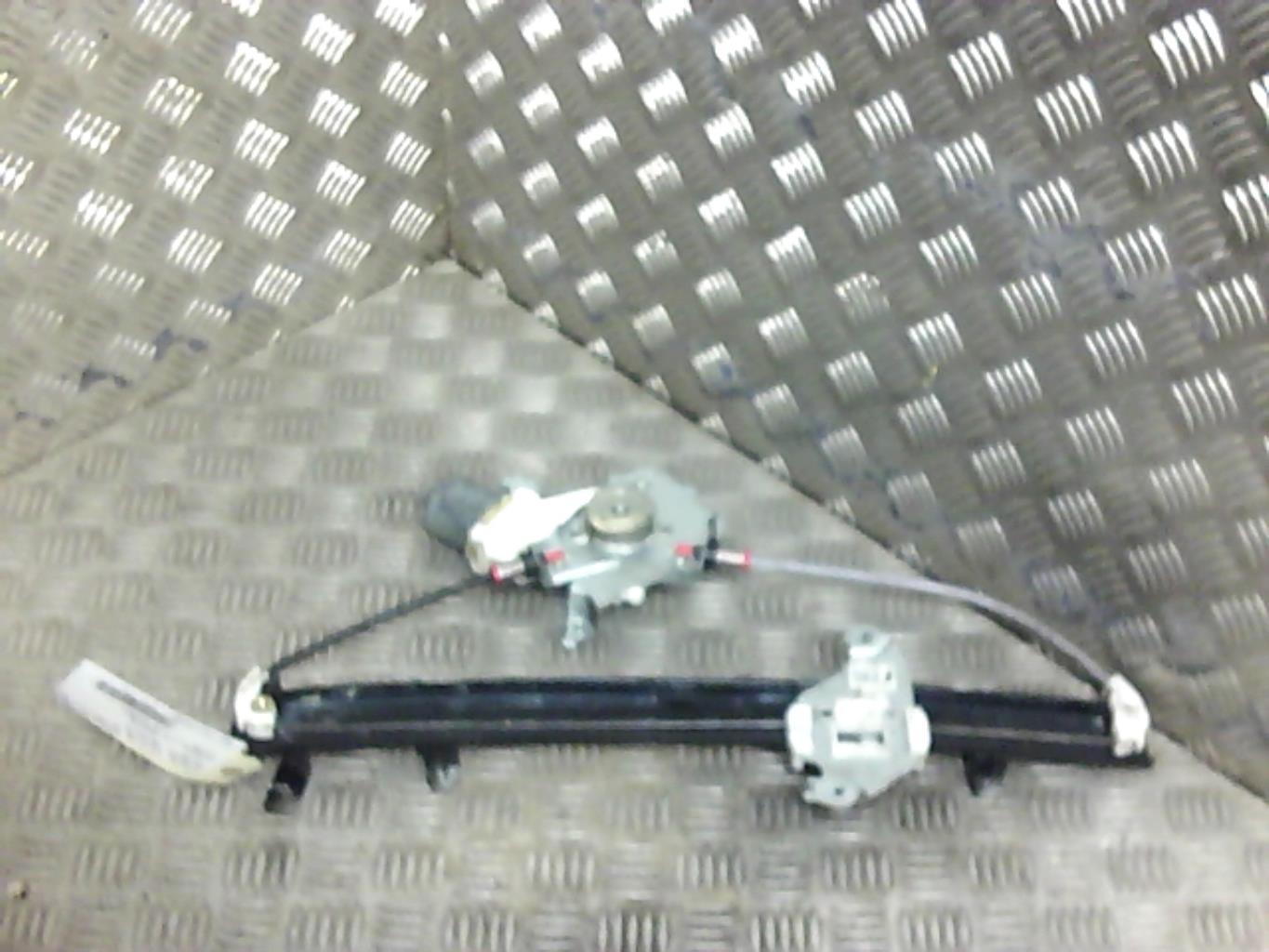 Leve vitre electrique avant droit