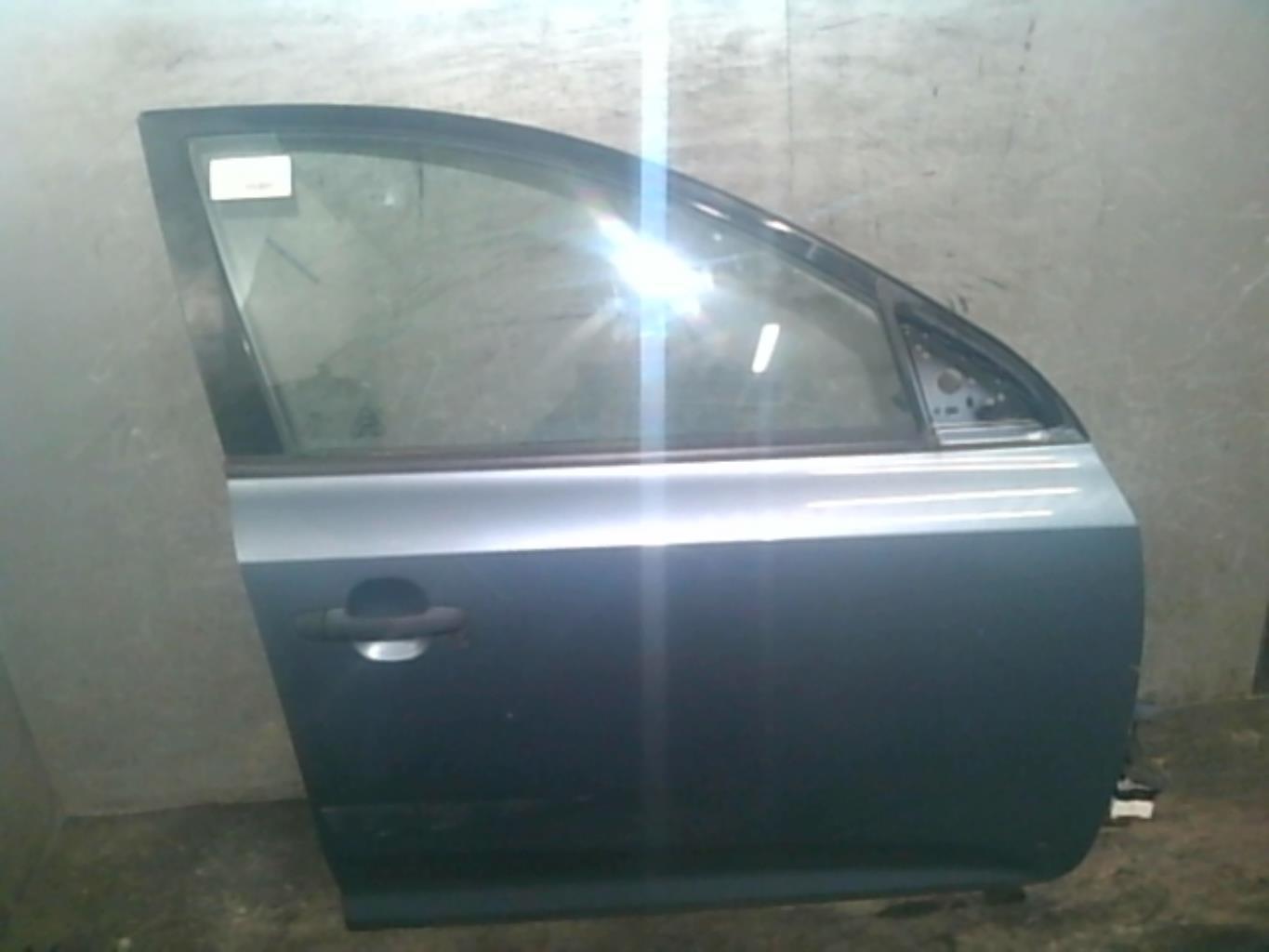 Porte avant droit