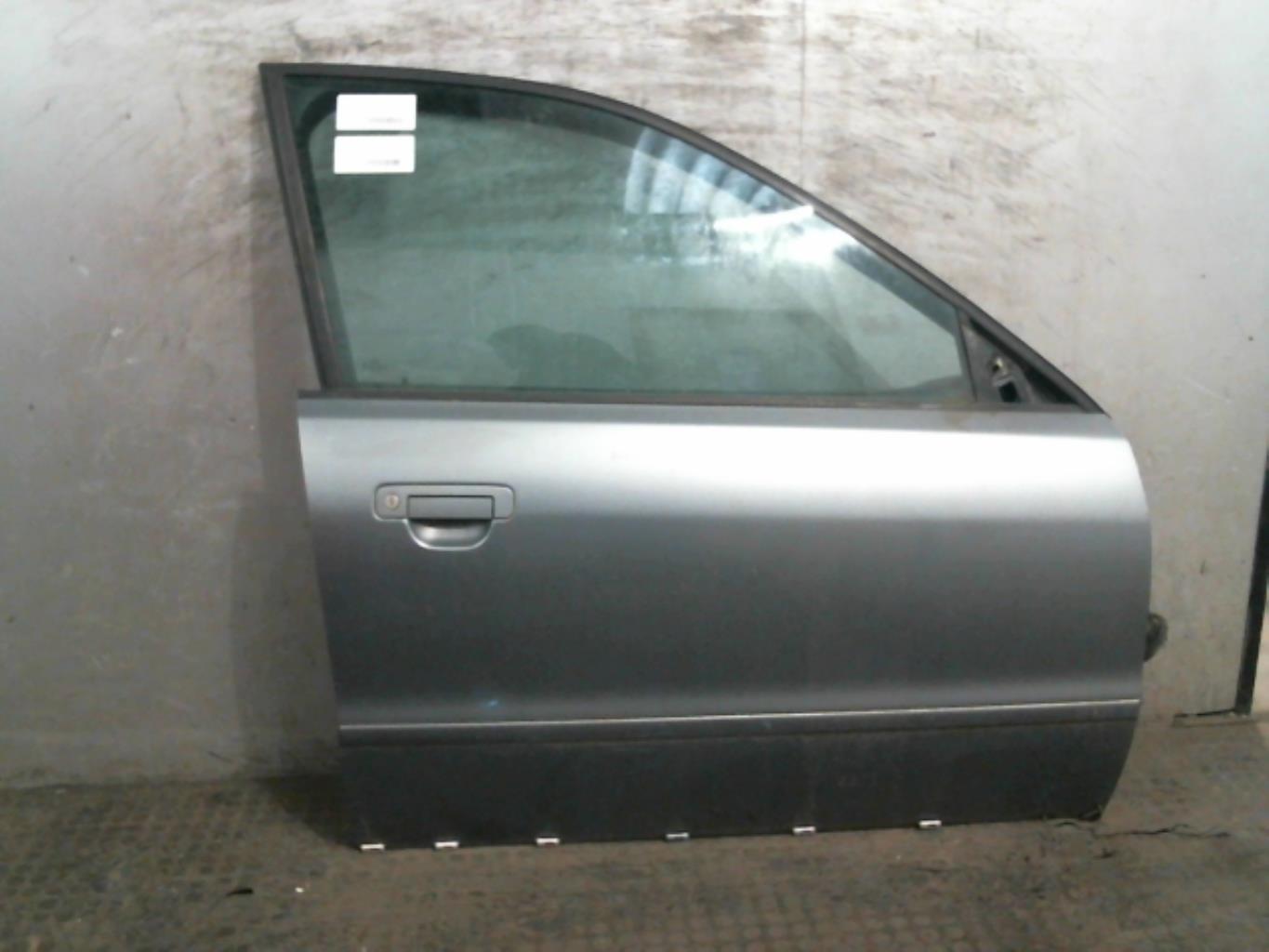 Puerta delantera derecha
