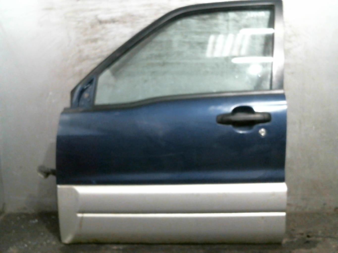 Porte avant gauche