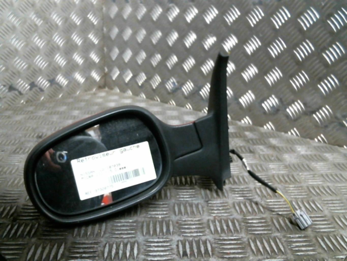 Retrovisor izquierdo