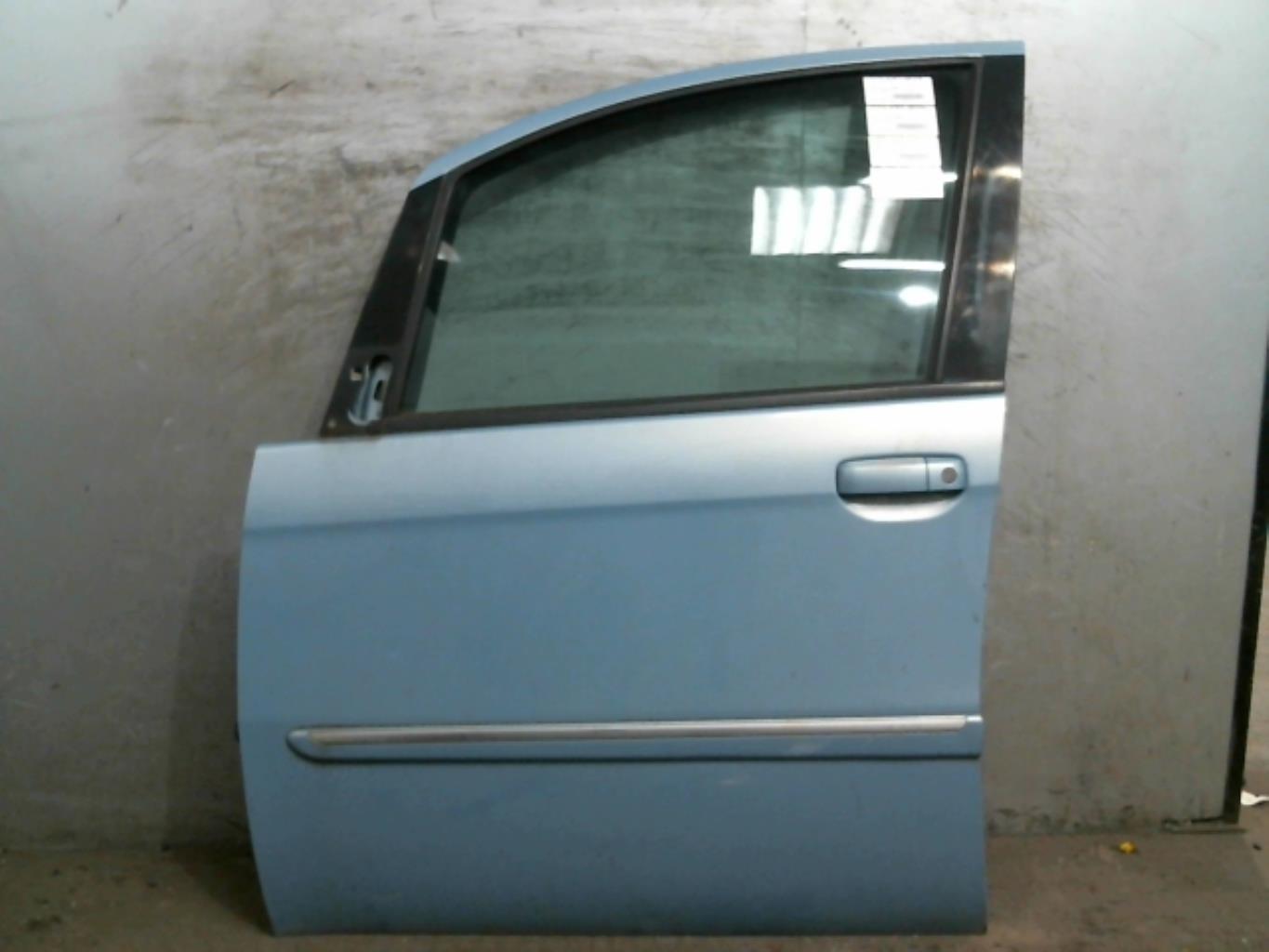 Porte avant gauche