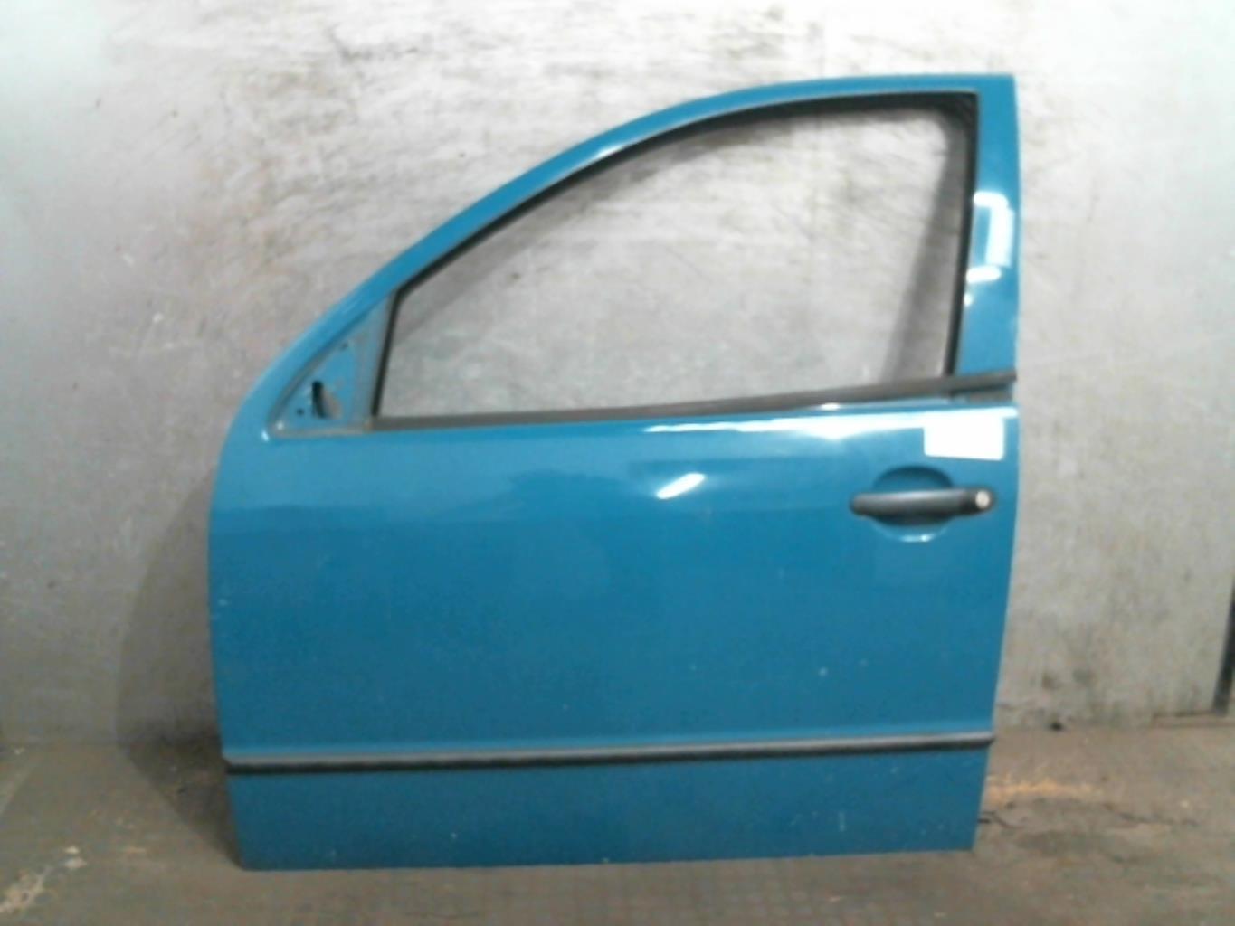 Porte avant gauche