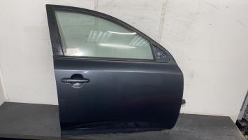 Porte avant droit