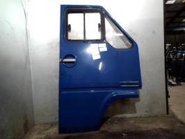 Porte avant droit