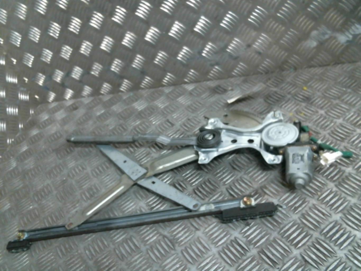 Leve vitre electrique avant droit