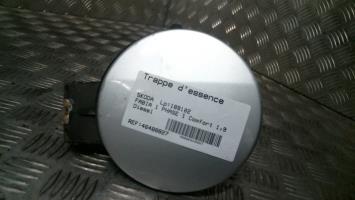 Trappe d'essence