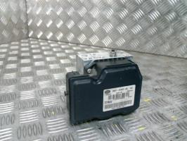 Bloc ABS (freins anti-blocage)