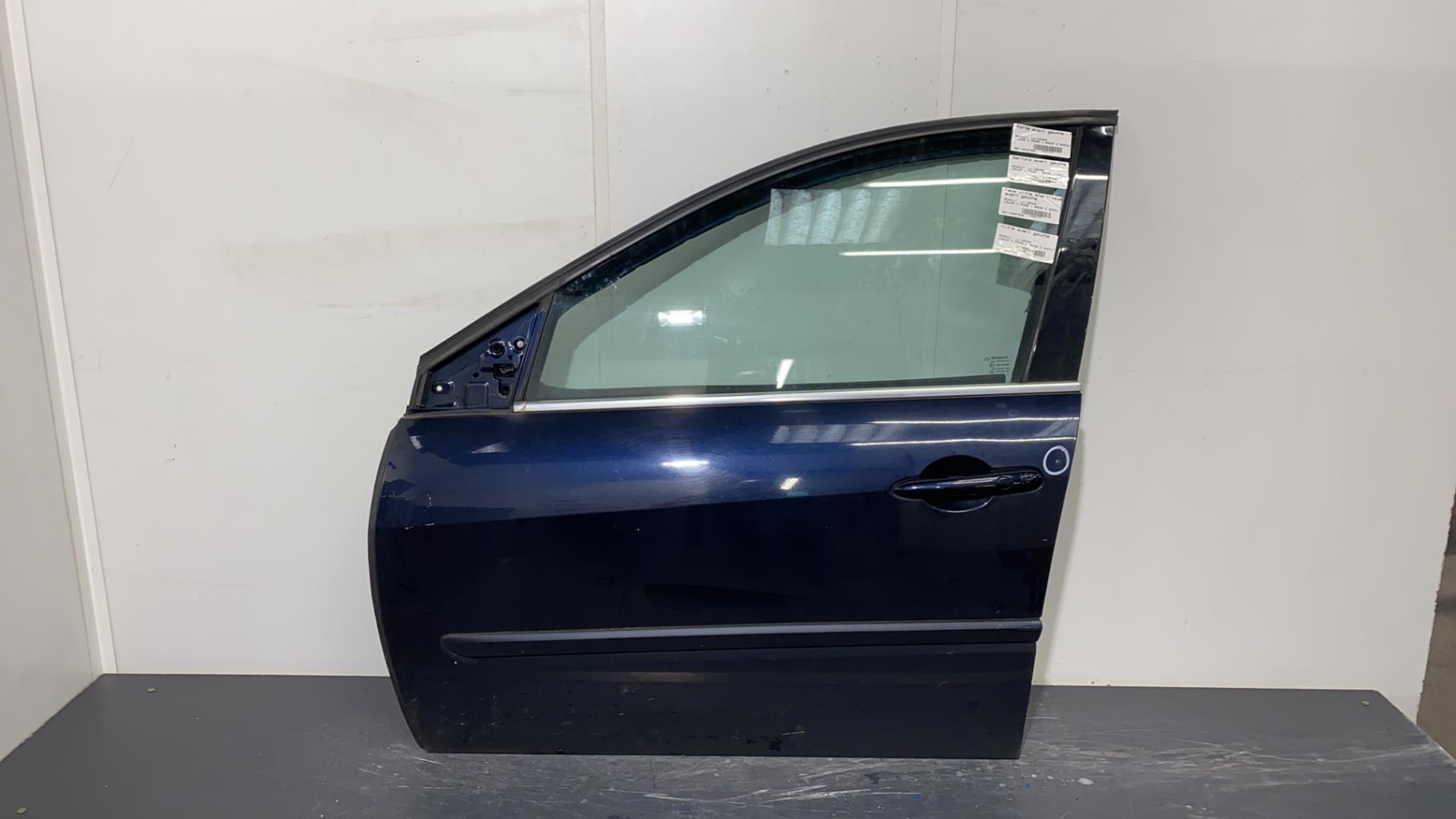 Porte Avant Gauche Pour Renault Laguna III Phase 1 - Pièce D'origine Occasion, Peinture écaillée