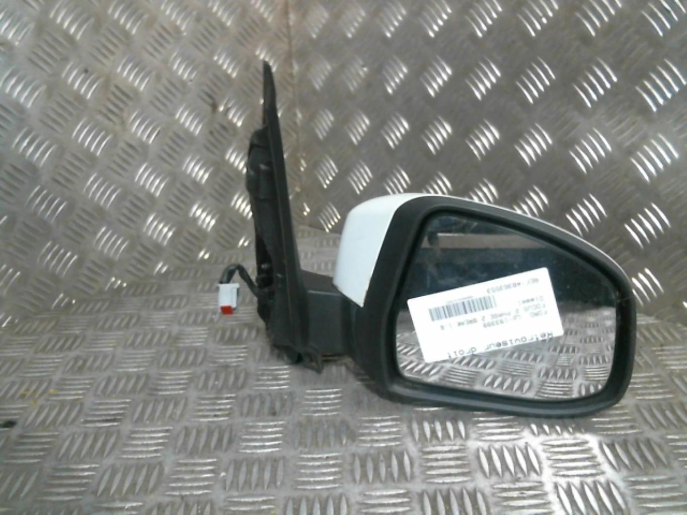 Retrovisor derecho