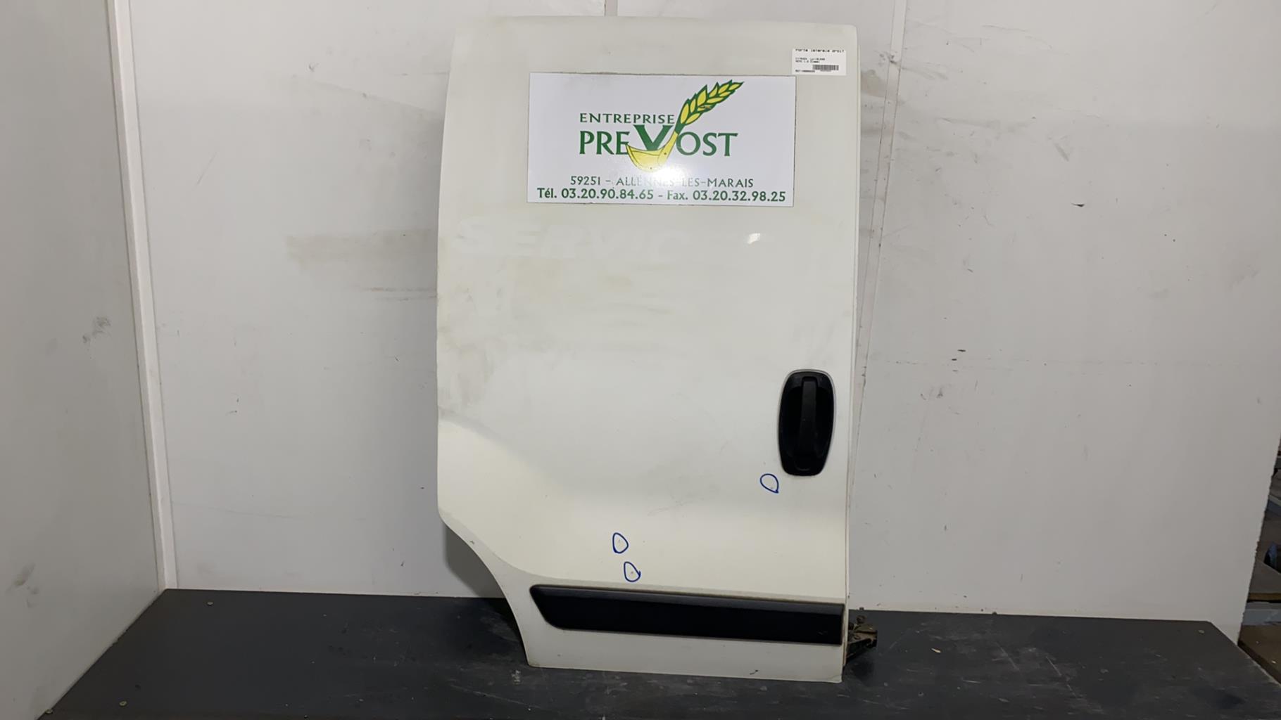 Porte laterale droit