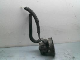 Pompa sterzo