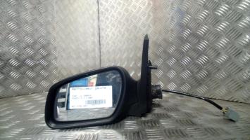 Retrovisor izquierdo