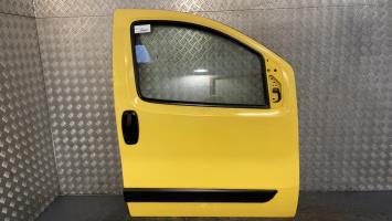 Porte avant droit