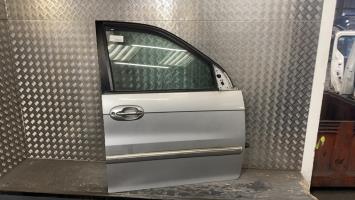 Puerta delantera derecha