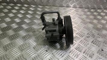 Pompa sterzo