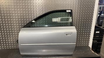 Porte avant gauche