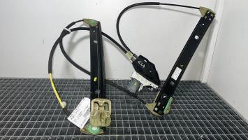Leve vitre electrique avant droit