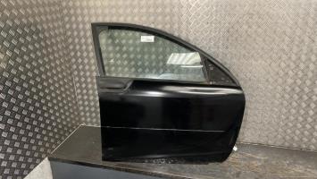 Porte avant droit