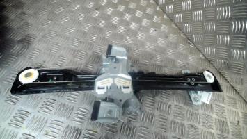 Leve vitre electrique avant droit