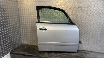 Porte avant droit