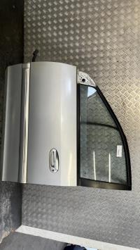 Porte avant gauche