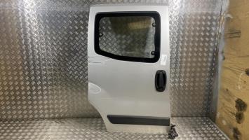 Porte laterale droit