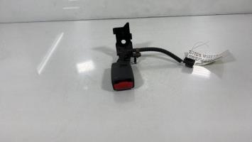 Aggancio cintura sicurezza posteriore destro