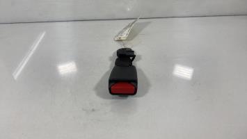 Attache ceinture arriere gauche