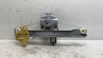 Elevalunas eléctrico trasero izquierdo