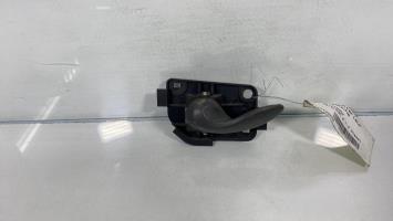 Poignee interieur avant gauche