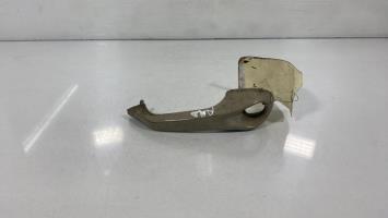 Tirador de puerta trasera derecha