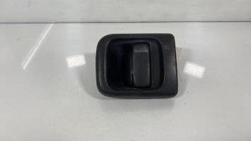 Poignee porte avant droit