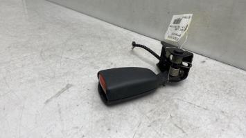 Aggancio cintura sicurezza posteriore destro