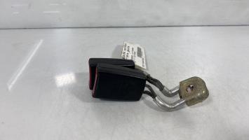 Aggancio cintura sicurezza posteriore sinistro