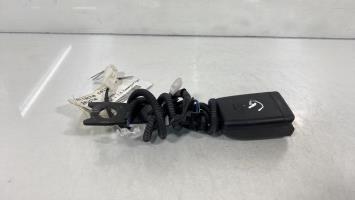 Aggancio cintura sicurezza anteriore sinistro