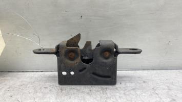 Fermeture de capot