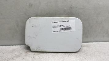 Trappe d'essence