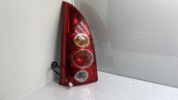 Fanale posteriore principale sinistro (luci)