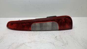 Fanale posteriore principale destro (luci)