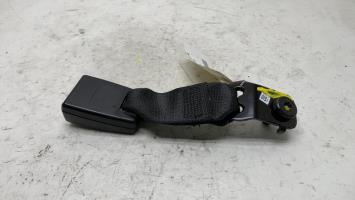 Attache ceinture arriere gauche