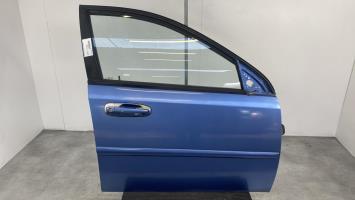 Porte avant droit
