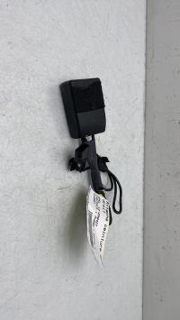 Attache ceinture avant droit