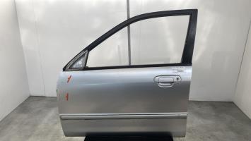 Porte avant gauche