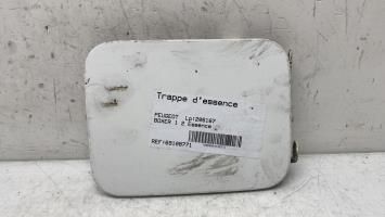 Trappe d'essence